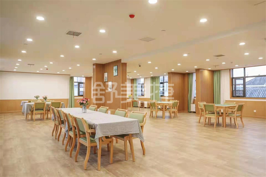 河南開封譽杰康壽康養(yǎng)中心